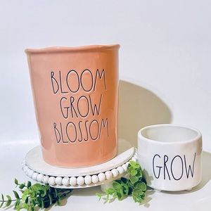Rae Dunn Plant 🪴 Pots